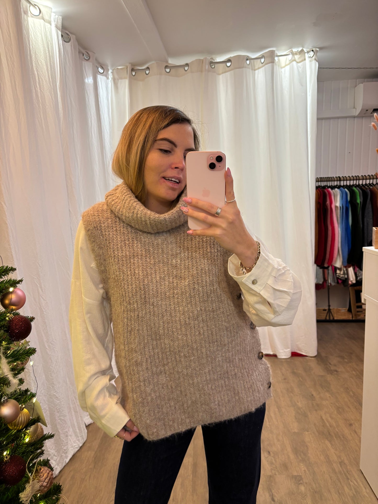 Pull sans manches LEILA Taupe