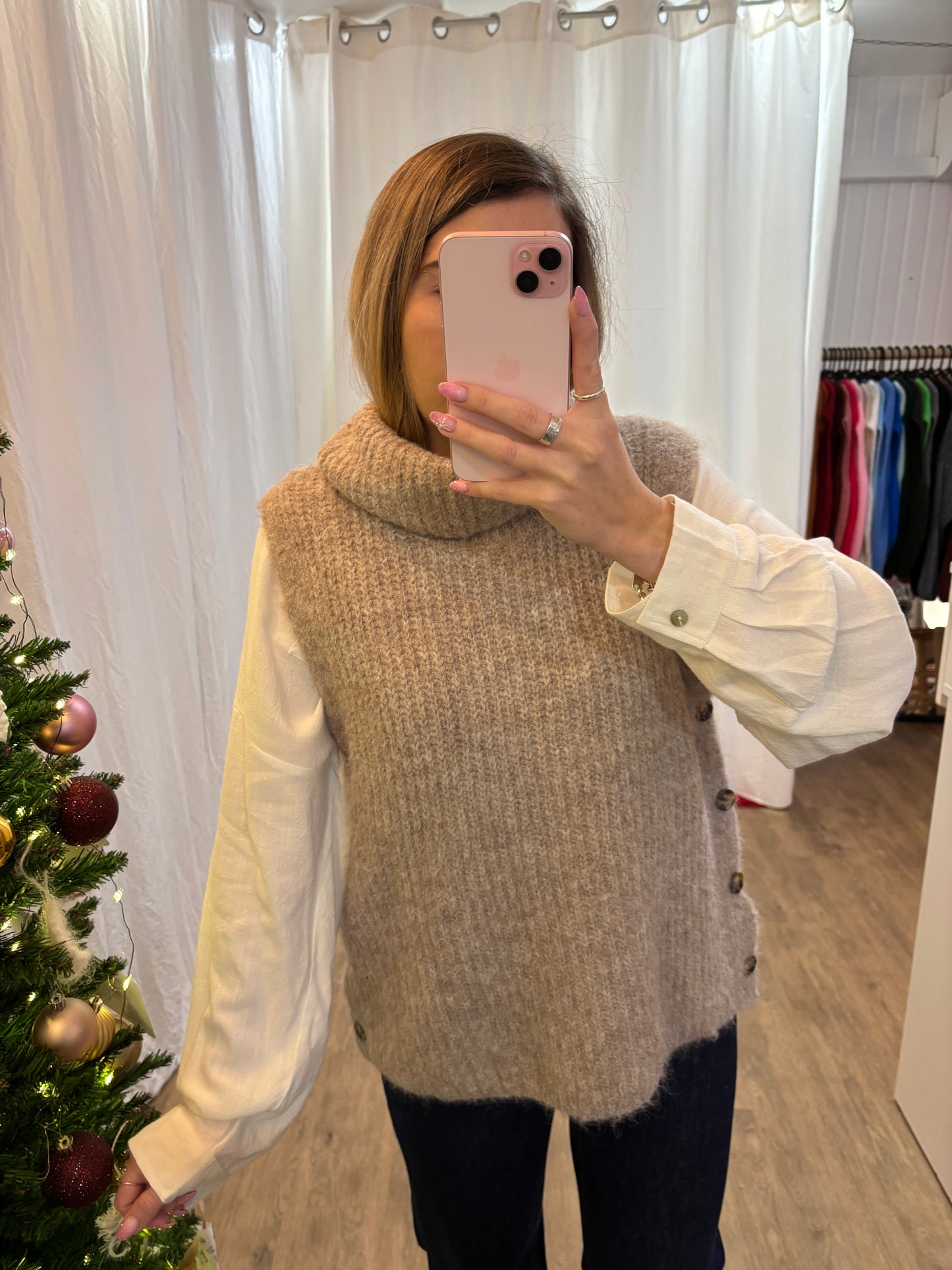 Pull sans manches LEILA Taupe