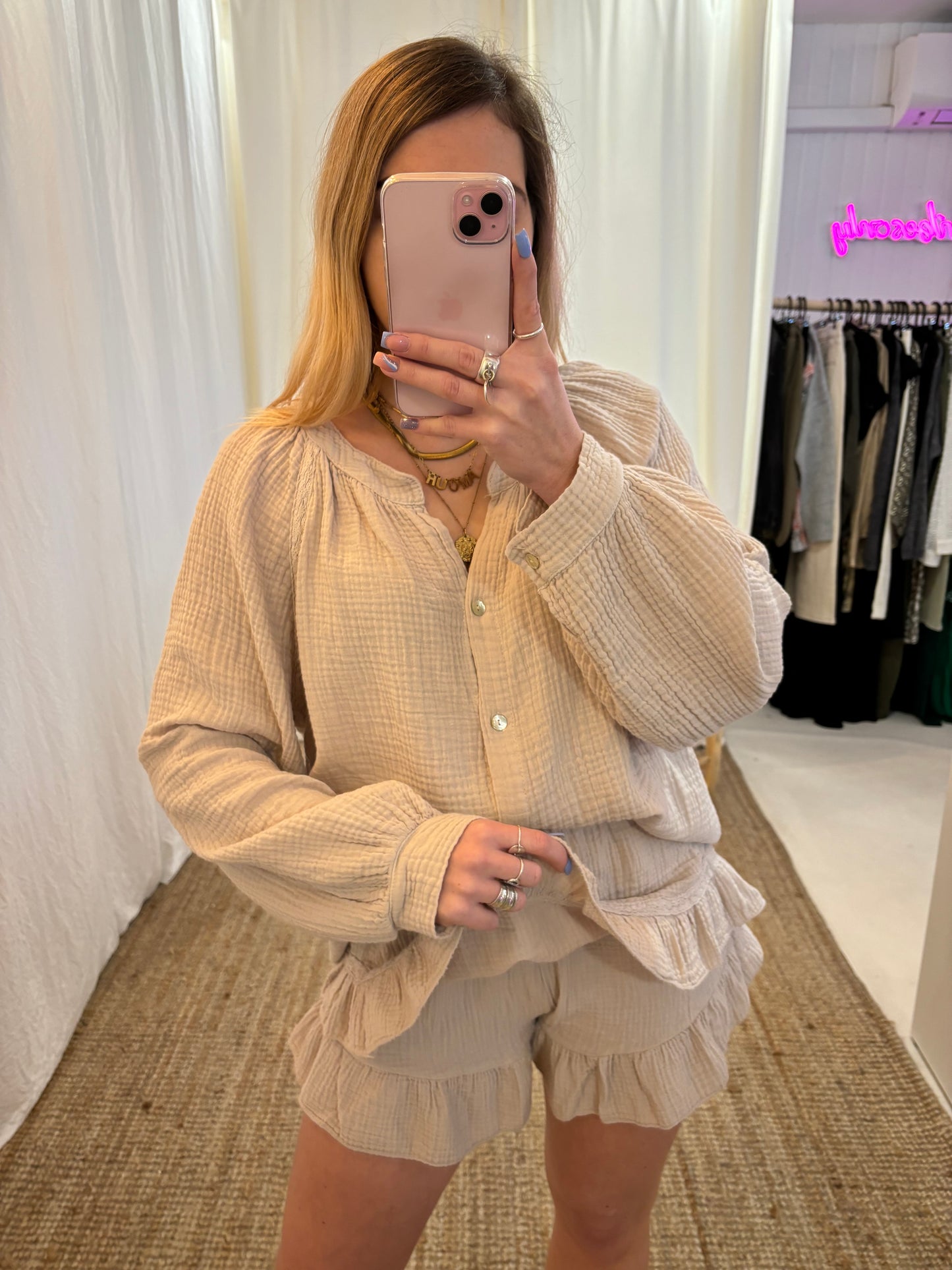 Short LYA Beige